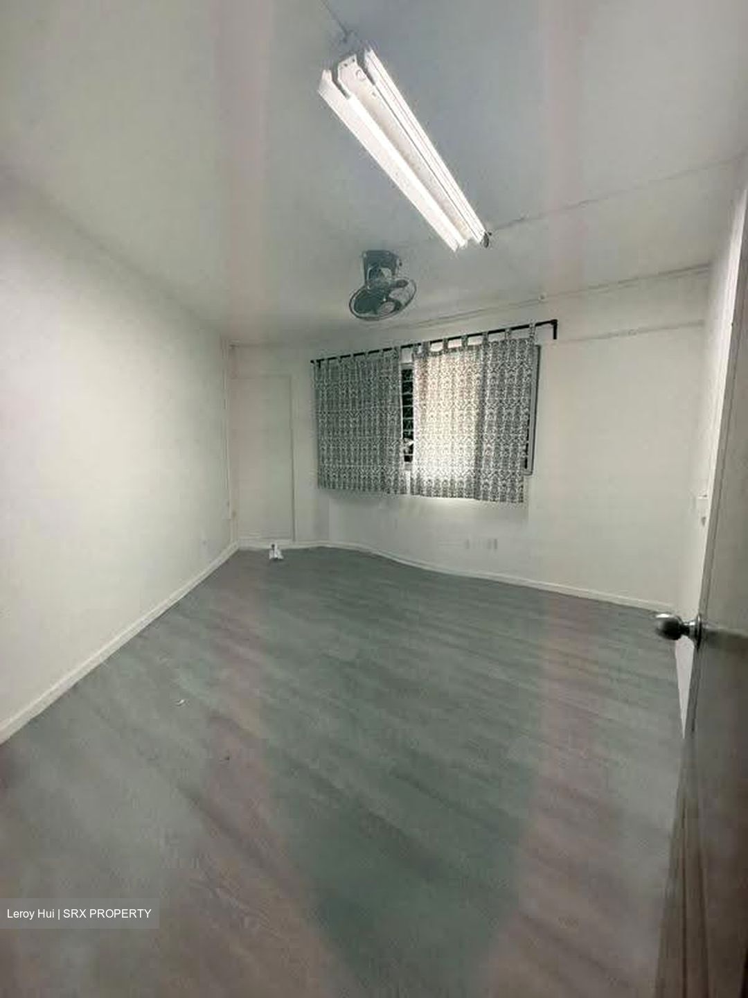 Hougang Avenue 1 (D19), Shop House #626964721